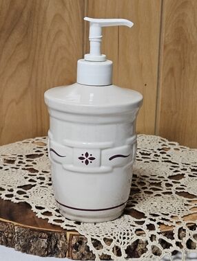 Longaberger Traditional Red Soap Dispenser Toleware 7" Ceramic *Read DSC*